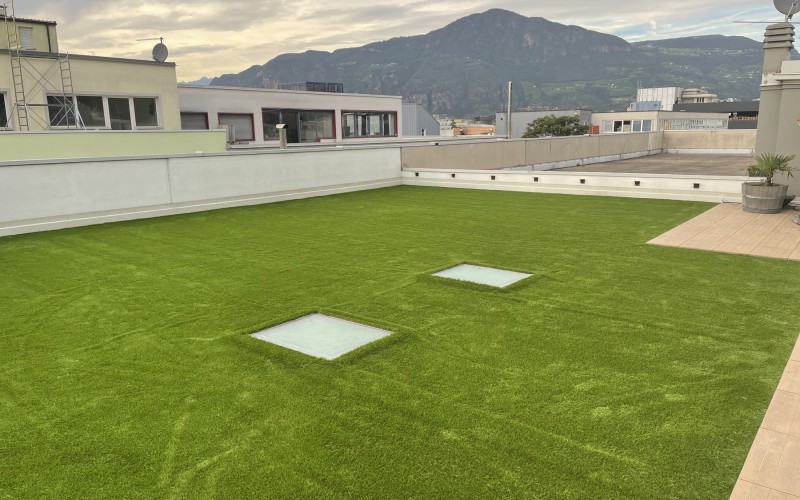 Begrünung Dachterrasse Bozen