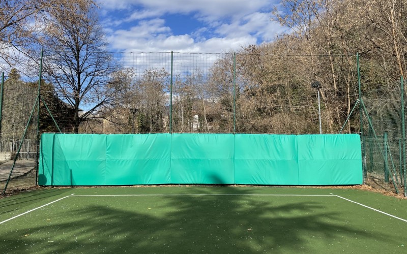 Schutz und Lärm Polsterung Spielplatz Sankt Jakob