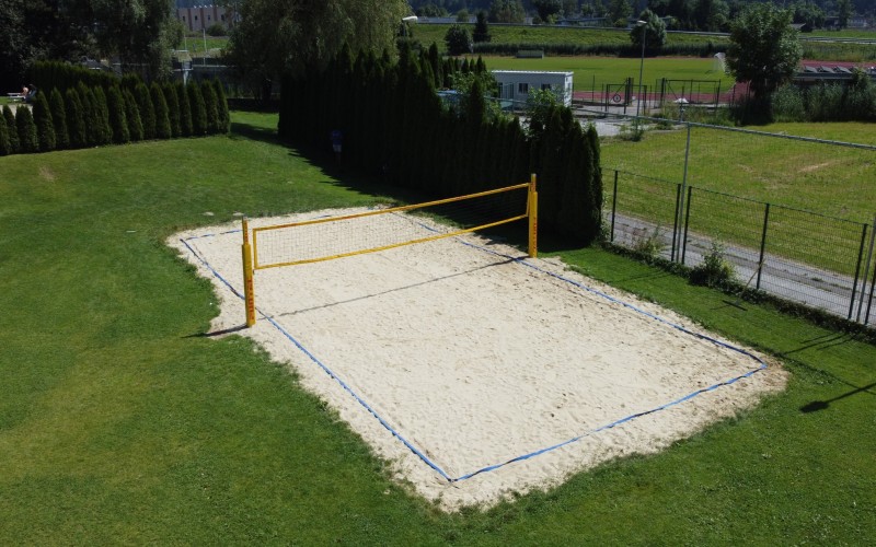 Campo di beach volley al lido Balneum Vipiteno