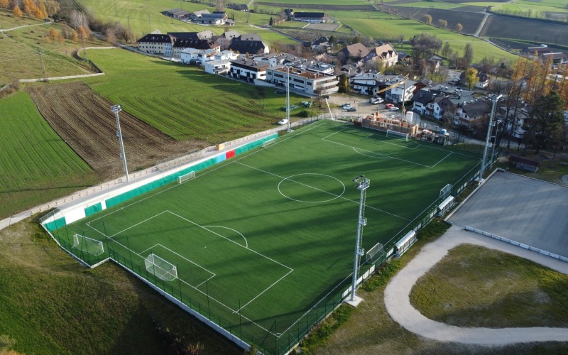 Campo da calcio Teodone (Brunico)